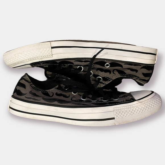 Converse All Star Low Tops Mustache Grey Black Men’s Size 5 Women’s Size 7 - Picture 5 of 11